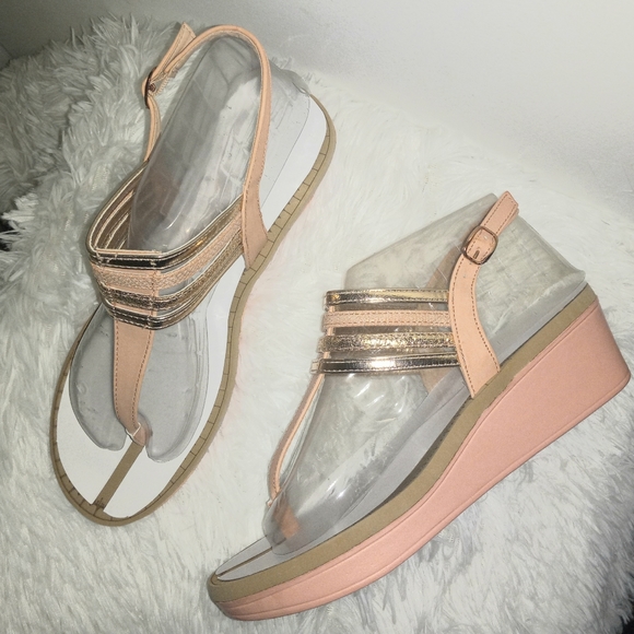 Women's sandles - Picture 5 of 6